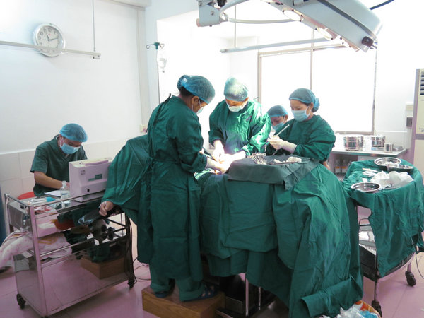 剖宫产手术中